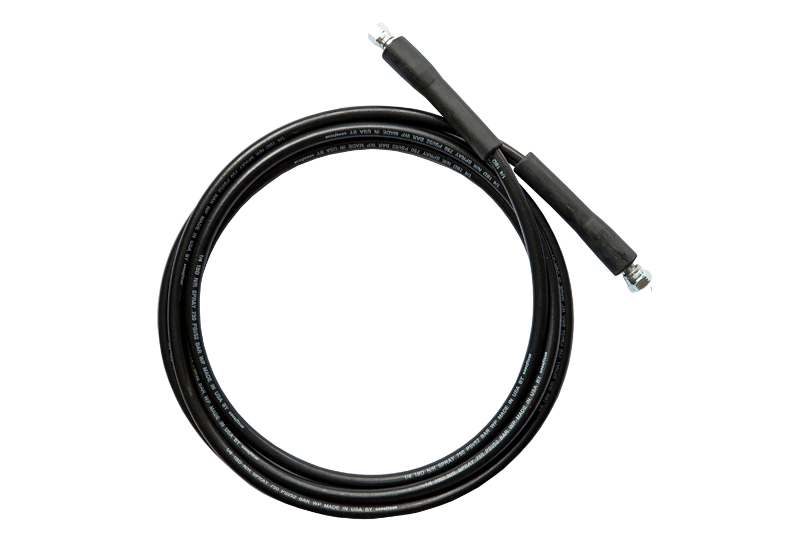 Raccord flexible en caoutchouc 4m pour bonbonne de colle STRATOGRIP : souple, maniable et durable. Fabriqué par Continental, idéal pour professionnels exigeants.