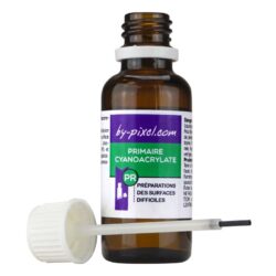 photo de face de primaire cyanoacrylate ouvert, utile pour préparer le collage sur surface difficile